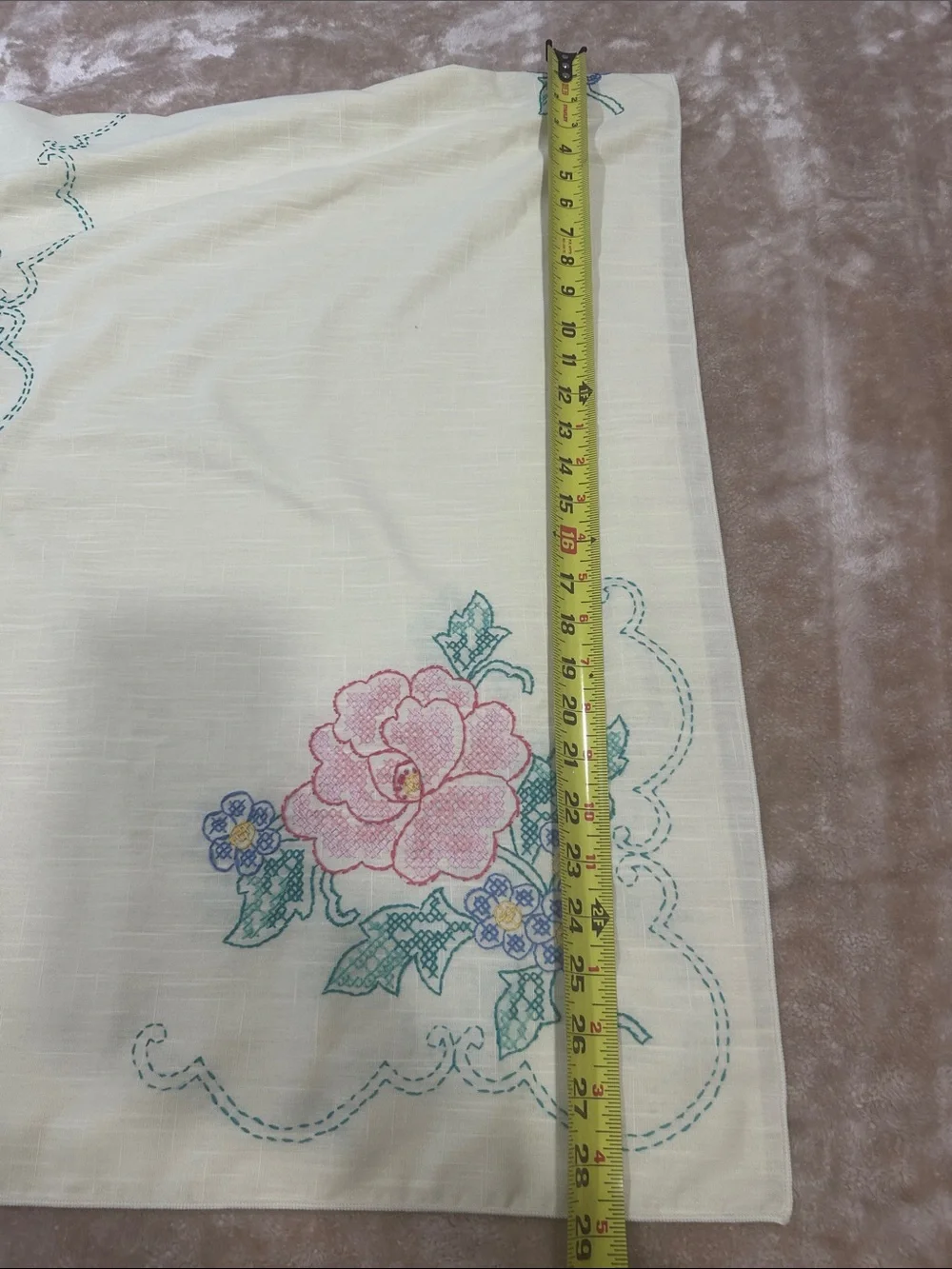 Vintage Style Floral Embroidered Tablecloth Rectangle 78x58” Cottagecore